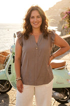 OVERSIZED FLUTTER SLEEVE TOP