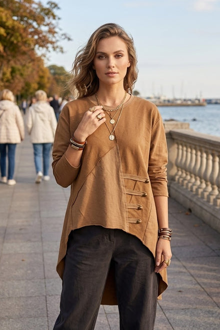 ASYMMETRIC SEAM BUTTON DETAIL HIGH-LOW TUNIC TOP