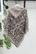 BANDANA PRINT KNIT PONCHO