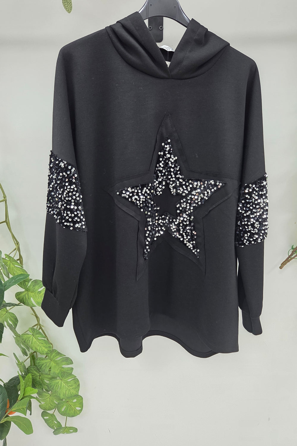 SEQUIN STAR SWEAT HOODIE
