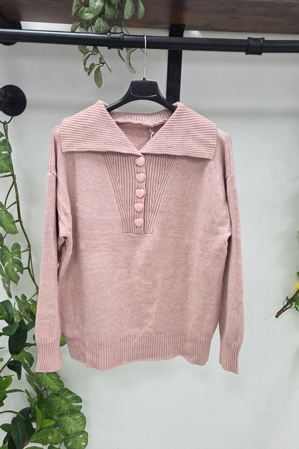 WIDE-COLLAR BUTTONED FINE KNIT JUMPER