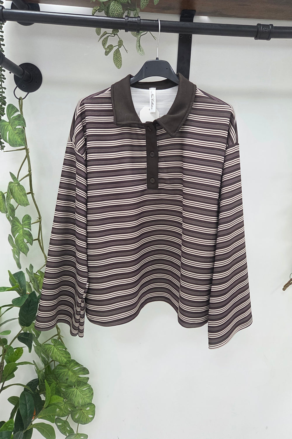 STRIPED BUTTON-DOWN LONG SLEEVE TOP
