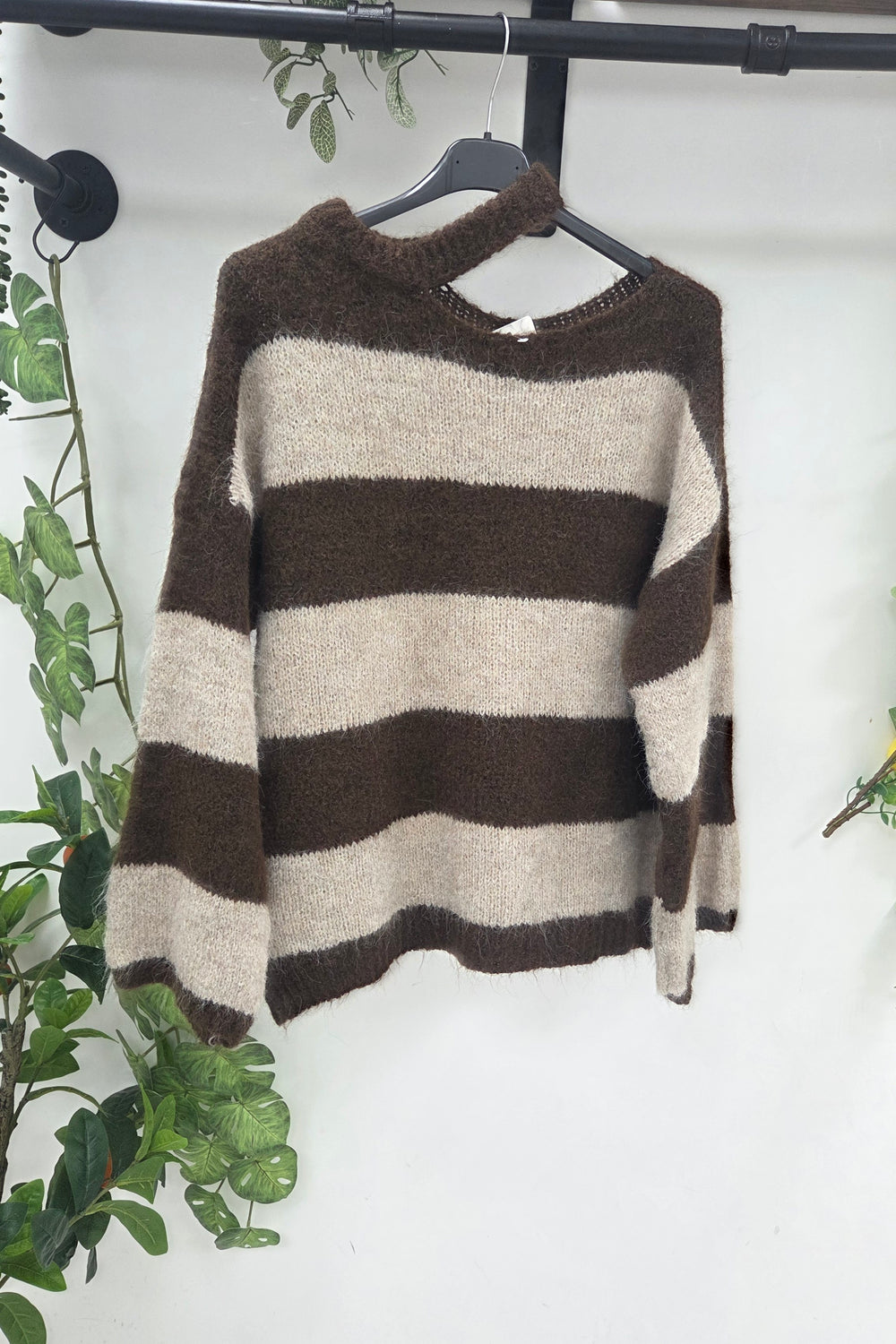 CUT-OUT STRIPE BLOCK KNIT JUMPER