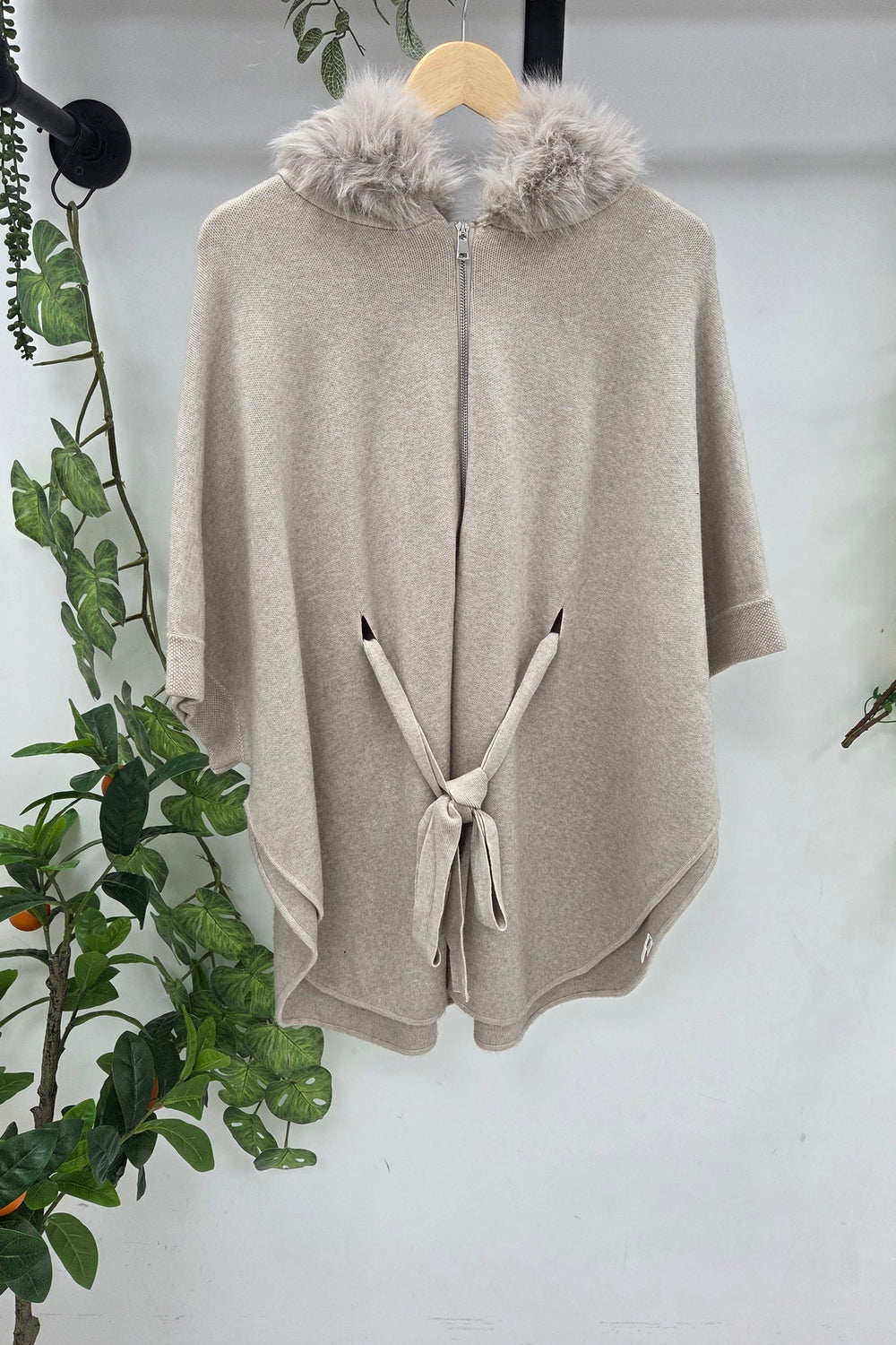 FAUX-FUR COLLAR BELTED ZIP PONCHO