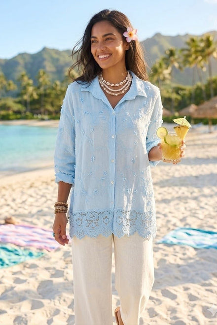 LACE HEM TEXTURED SHIRT