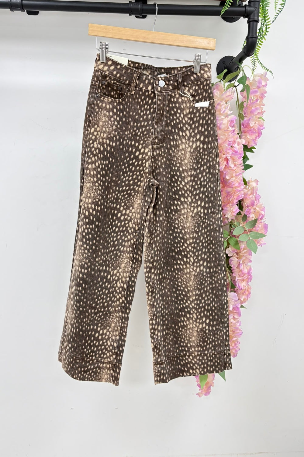 WIDE LEG BAMBI PRINT JEANS