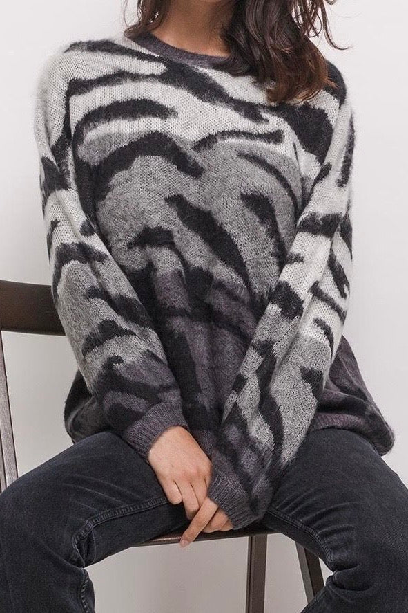ABSTRACT LEOPARD PRINT JUMPER