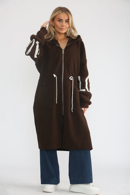 LOVE KNITTED SLEEVE COAT