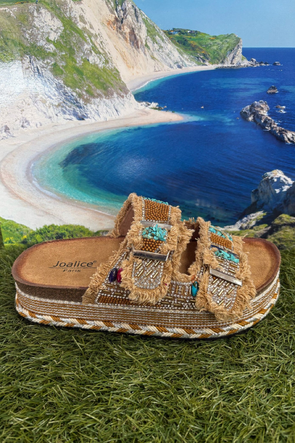 EMBELLISHED SANDALS (15130257293696)