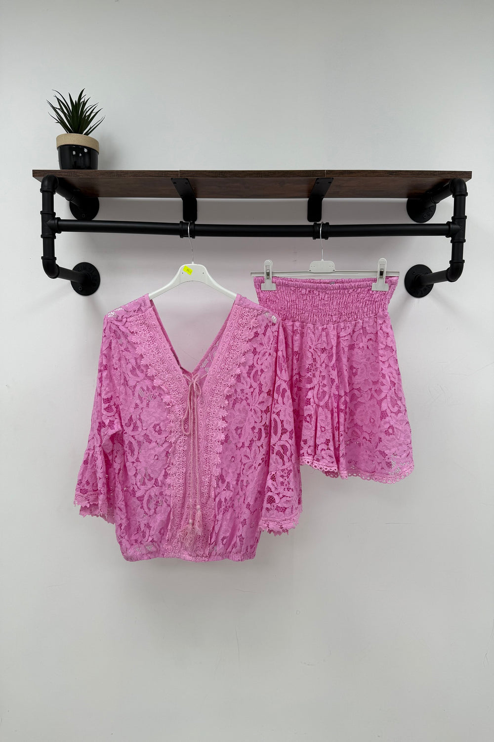 LACE SHORT SET (15158622028160)