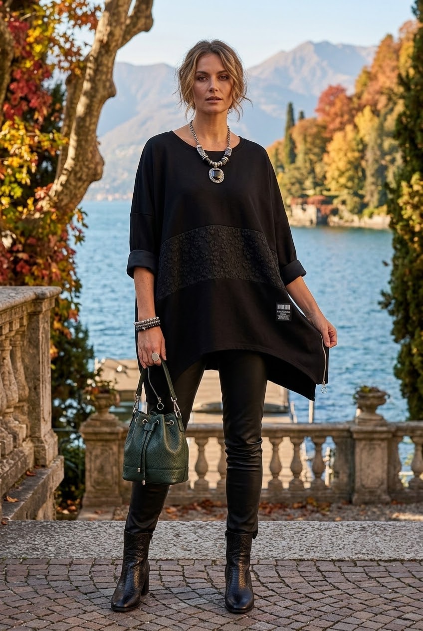 LACE PANEL OVERSIZED SWEATSHIRT