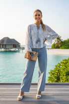 TEXTURED OVERSIZED BLOUSE