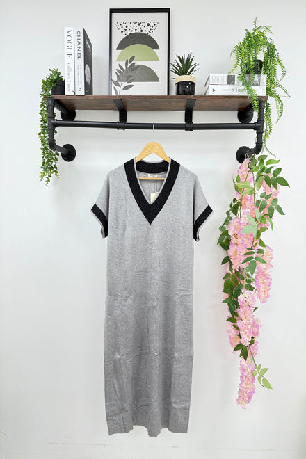 CAP SLEEVE KNITTED DRESS (15229533749632)