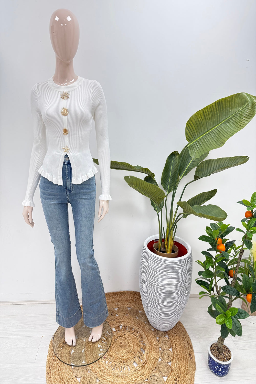 Multi symbol gold button knitted top (15251240190336)