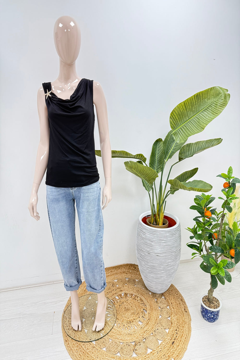 Drape star detail vest (15251659096448)