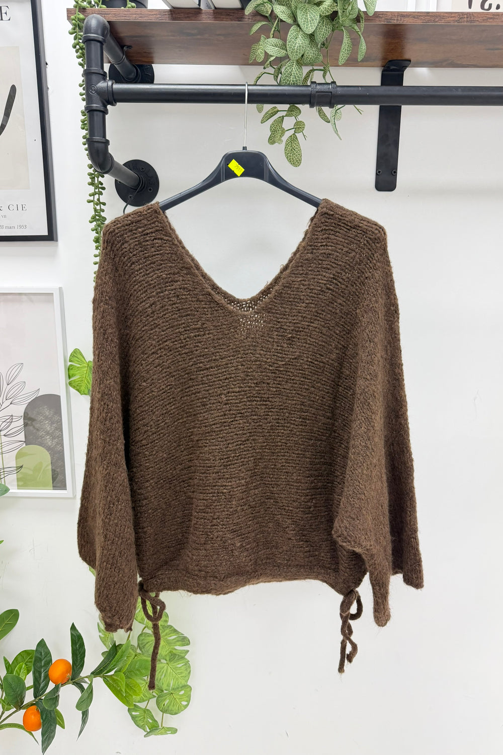 V-NECK SIDE-TIE CHUNKY KNIT JUMPER