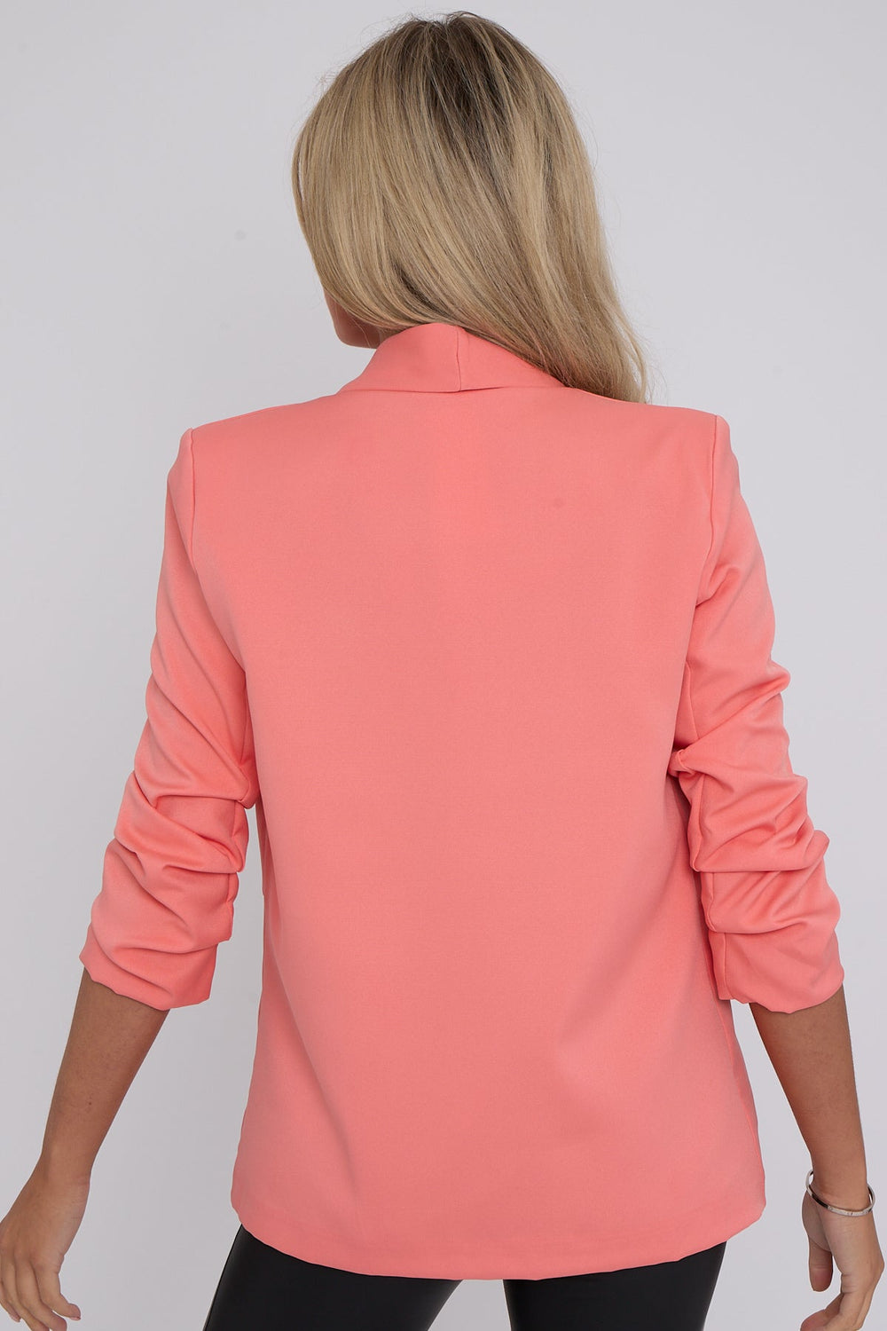BASIC BLAZER (8245197930744) (8267722850552) (8482580562168) (8573632184568) (8768405045496) (15072680968576) (15080964686208) (15103275073920) (15113799958912) (15120877158784) (15142044991872)