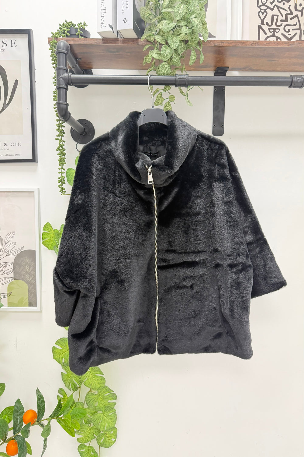 FAUX FUR ZIP LINED JACKET