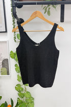 DIAMOND DETAIL V-NECK VEST