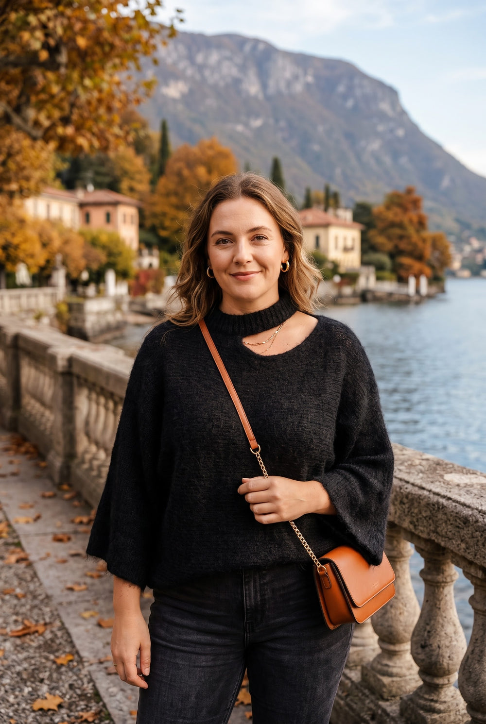 CUT-OUT SOFT KNIT JUMPER