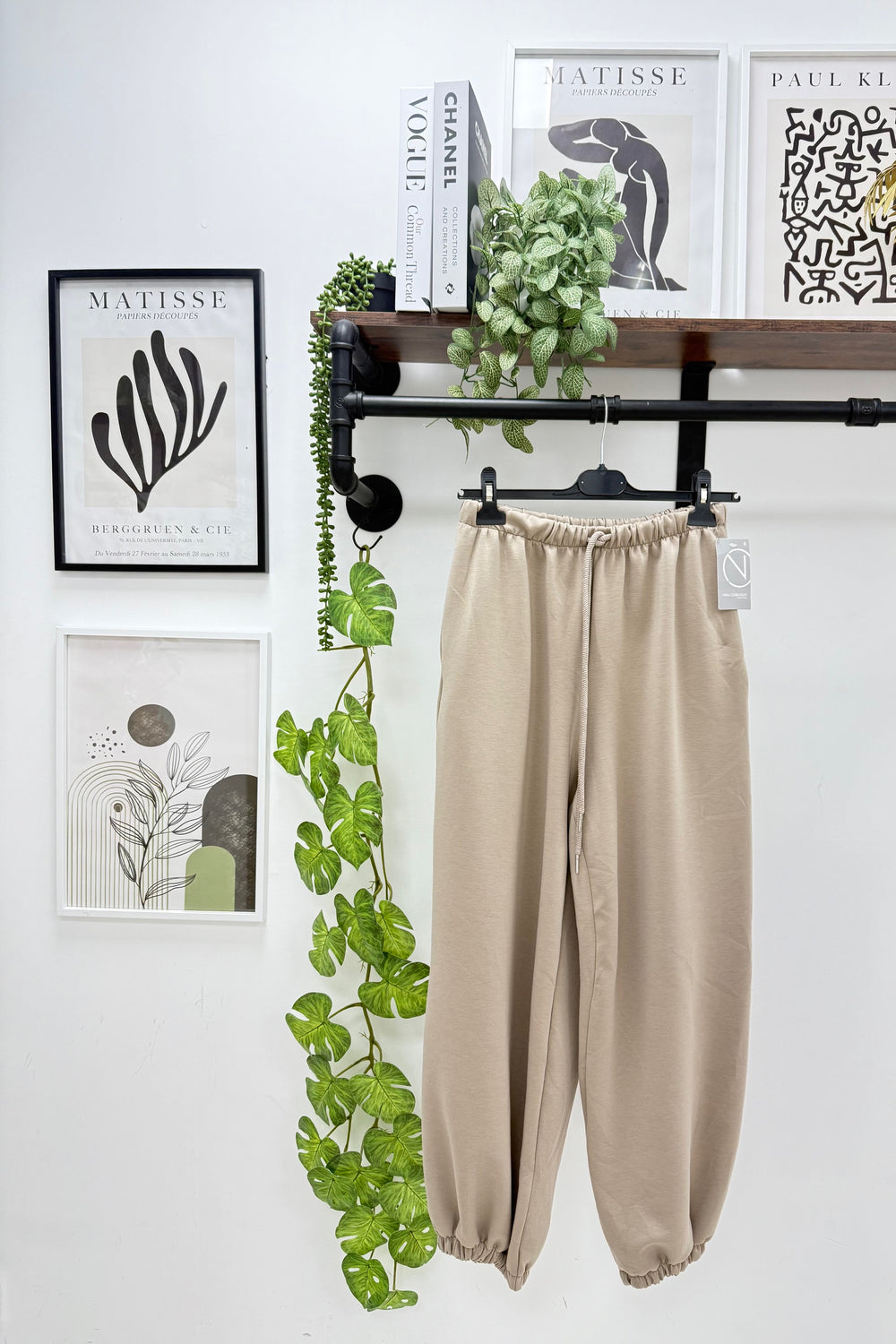 ELASTICATED WIDE LEG TROUSER (15339737612672)