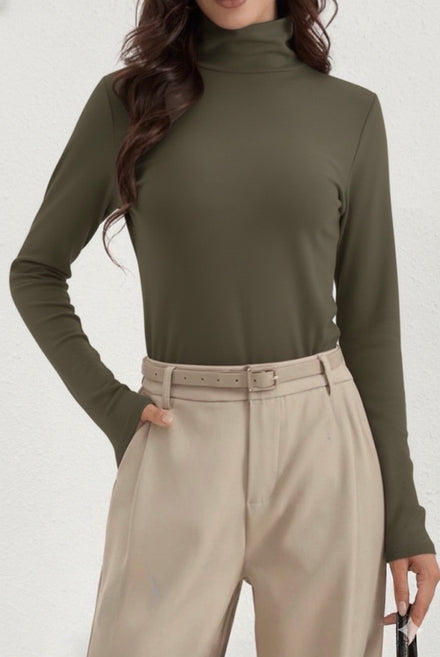 SOFT LINE STRETCH HIGH NECK T-SHIRT