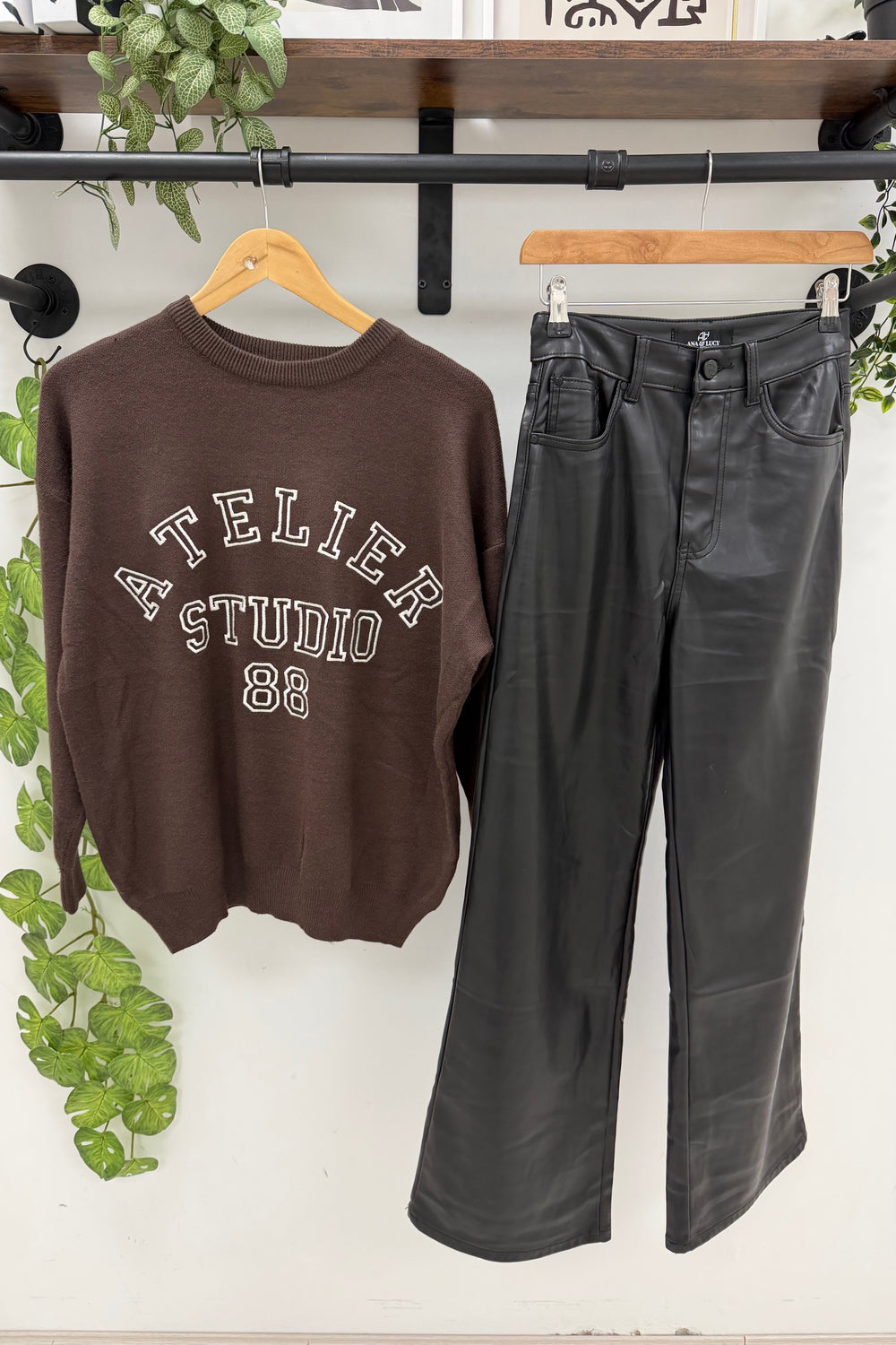 SLOGAN KNITTED JUMPER