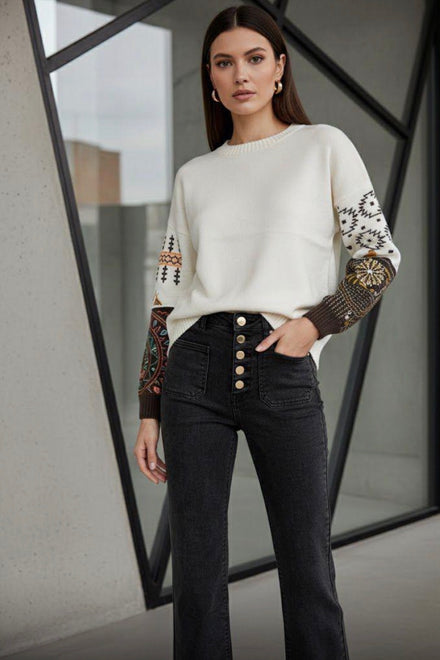 SLEEVE EMBROIDERED JUMPER
