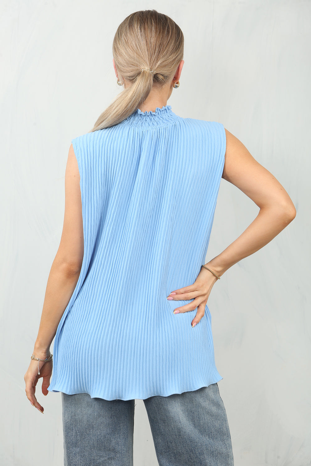 PLEATED HIGH NECK TOP (15134996791680)