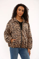 OVERSIZED LEOPARD ZIP DETAIL JACKET (15351263822208)