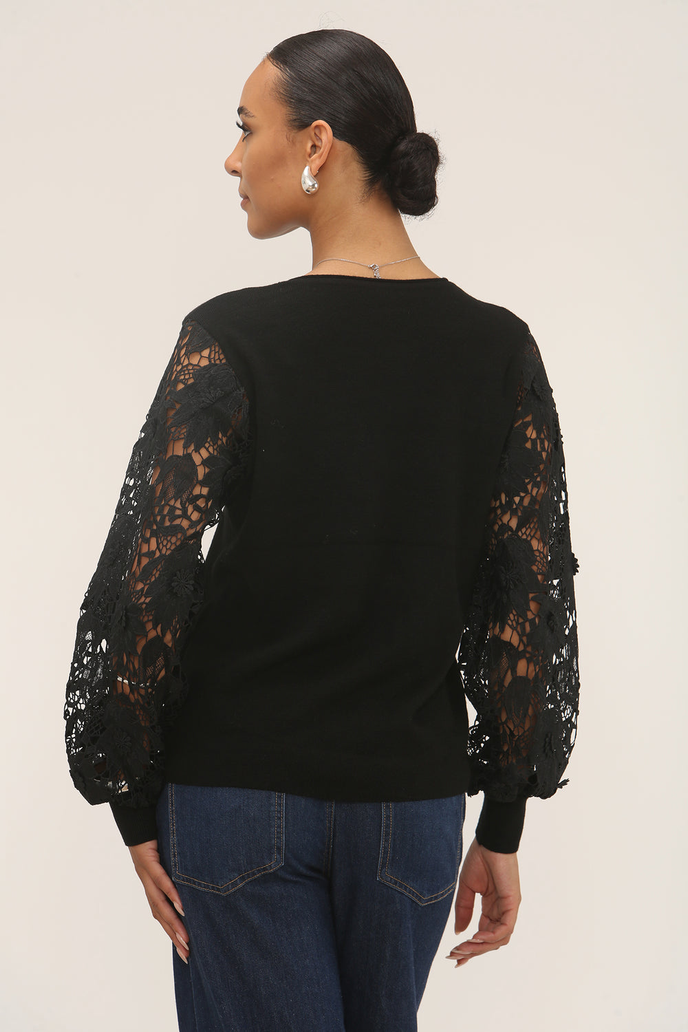 FLORAL LACE SLEEVE JUMPER (15287583113600)