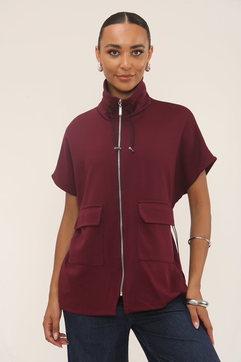 ZIP DETAIL SLEEVELESS JACKET (15298740224384)