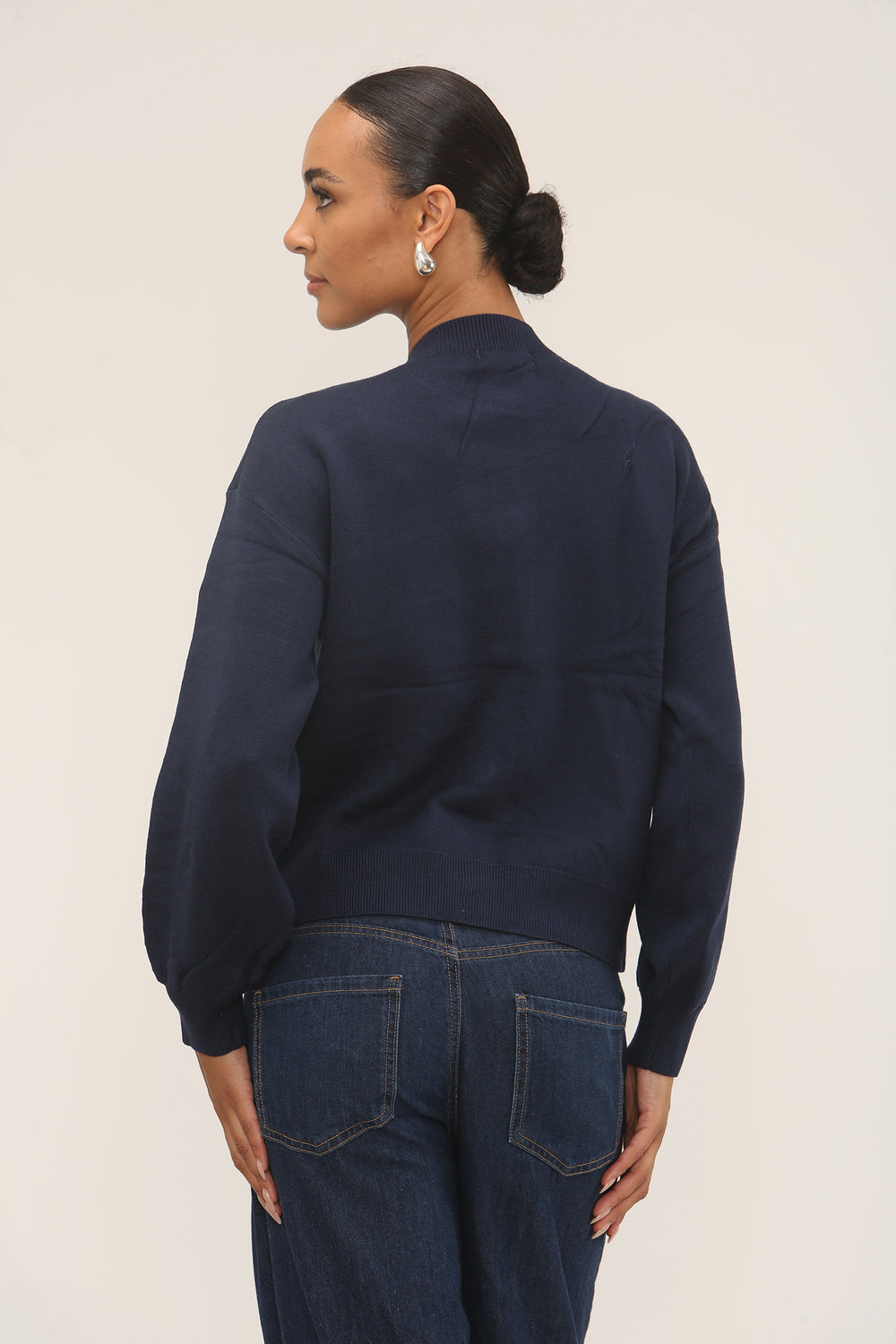 METALLIC BUTTON DETAIL KNIT CARDIGAN (15298861236608)