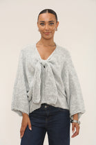 BOW PLAIN KNIT JUMPER (15298873328000) (15337556214144)