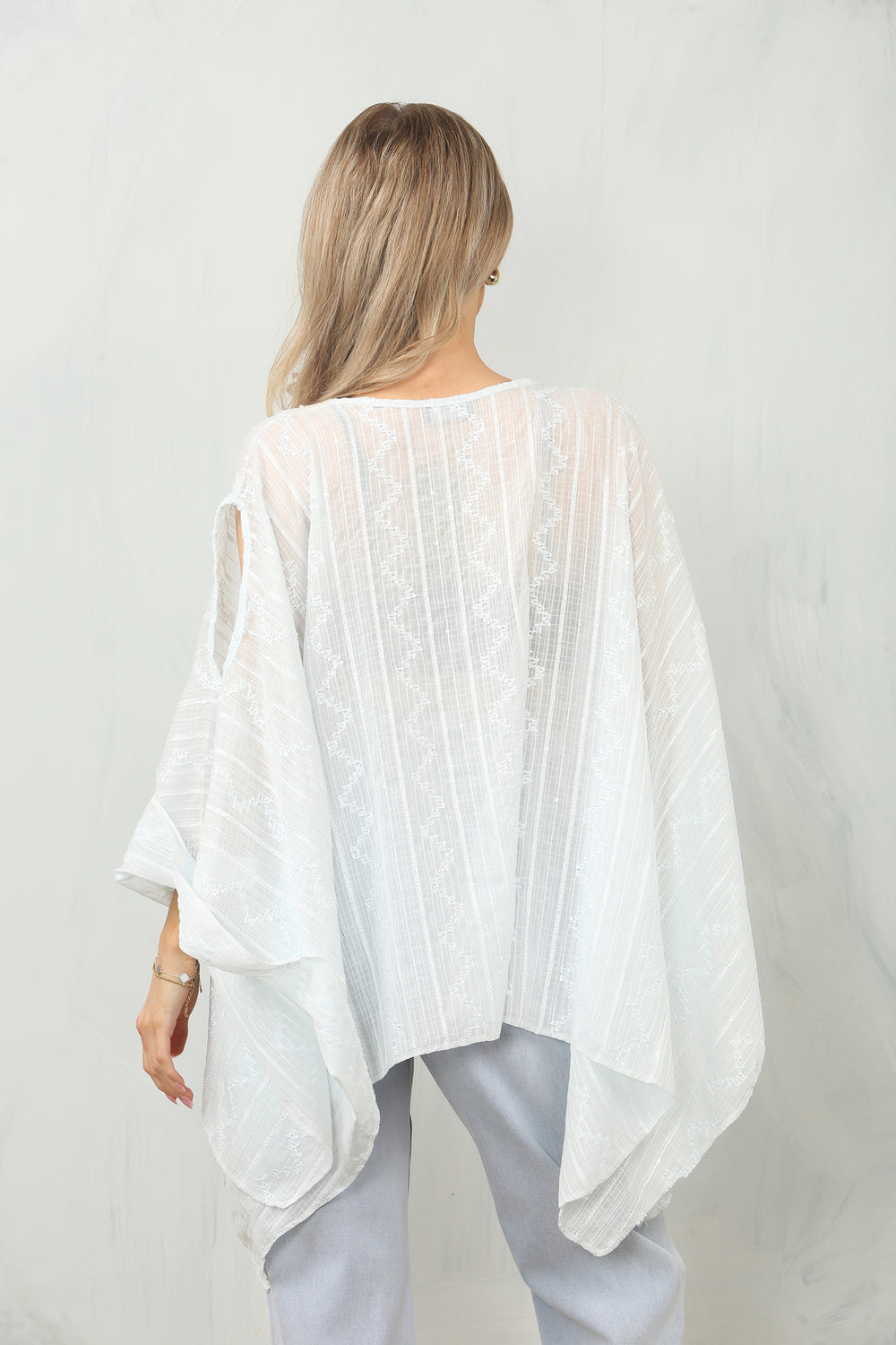 TRIM DETAIL OVERSIZED TOP (15121808785792)