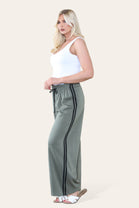 STRIPE JOGGERS (8667520106744) (8715408277752) (8745769140472)