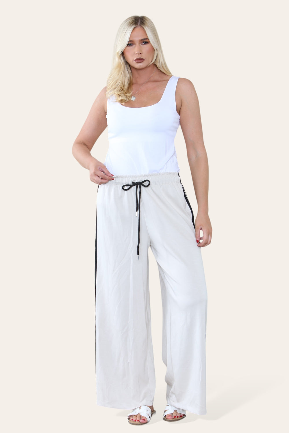 STRIPE JOGGERS (8667517649144) (8675459006712) (8745778053368) (15345898619264)