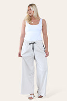 STRIPE JOGGERS (8667517649144) (8675459006712) (8745778053368) (15345898619264)