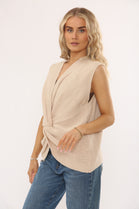TWISTED FRONT KNITTED VEST (15347104285056)