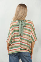 ZIG ZAG PRINT BACK BOW TOP (15148475416960)