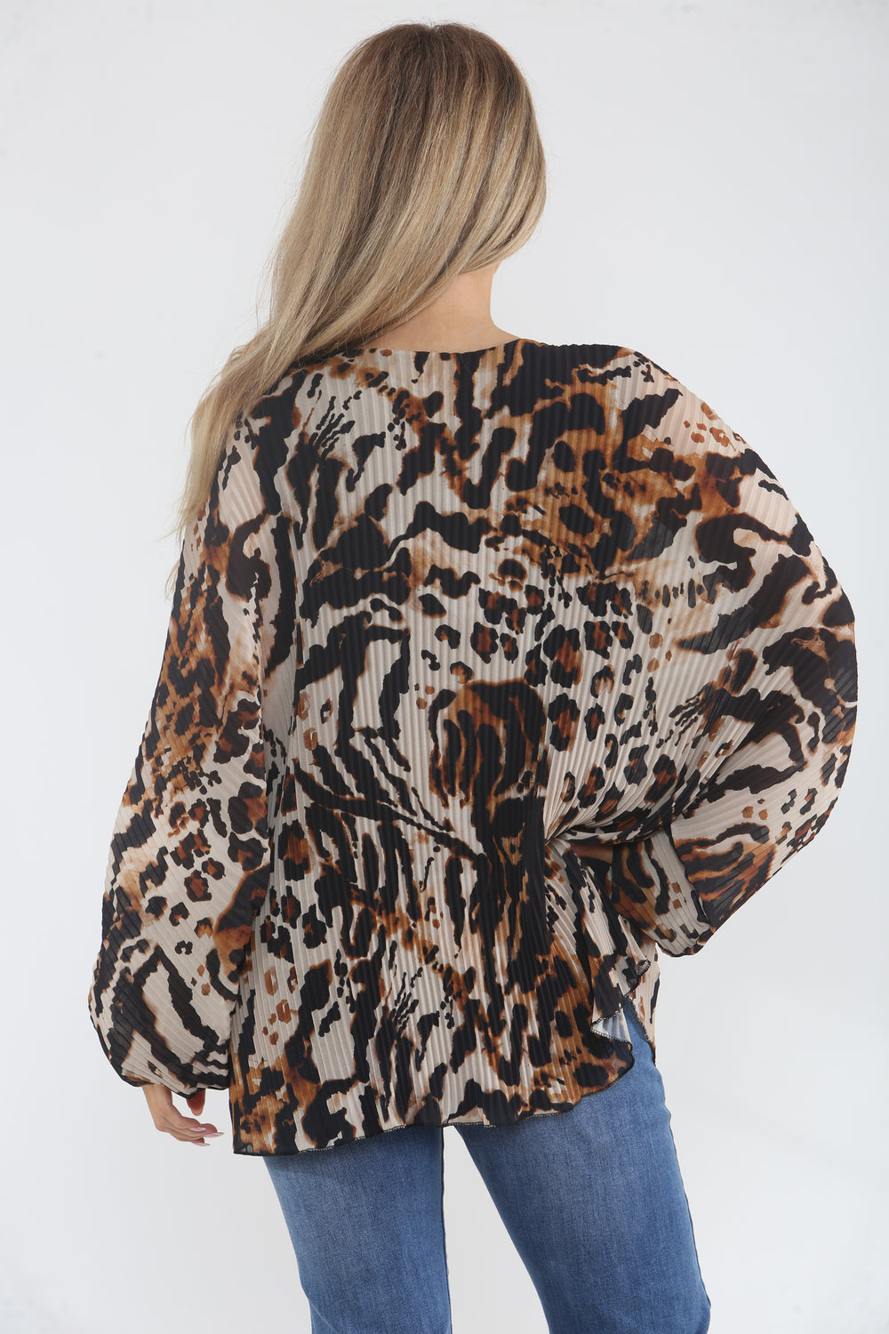 PLEATED ABSTRACT BLOUSE