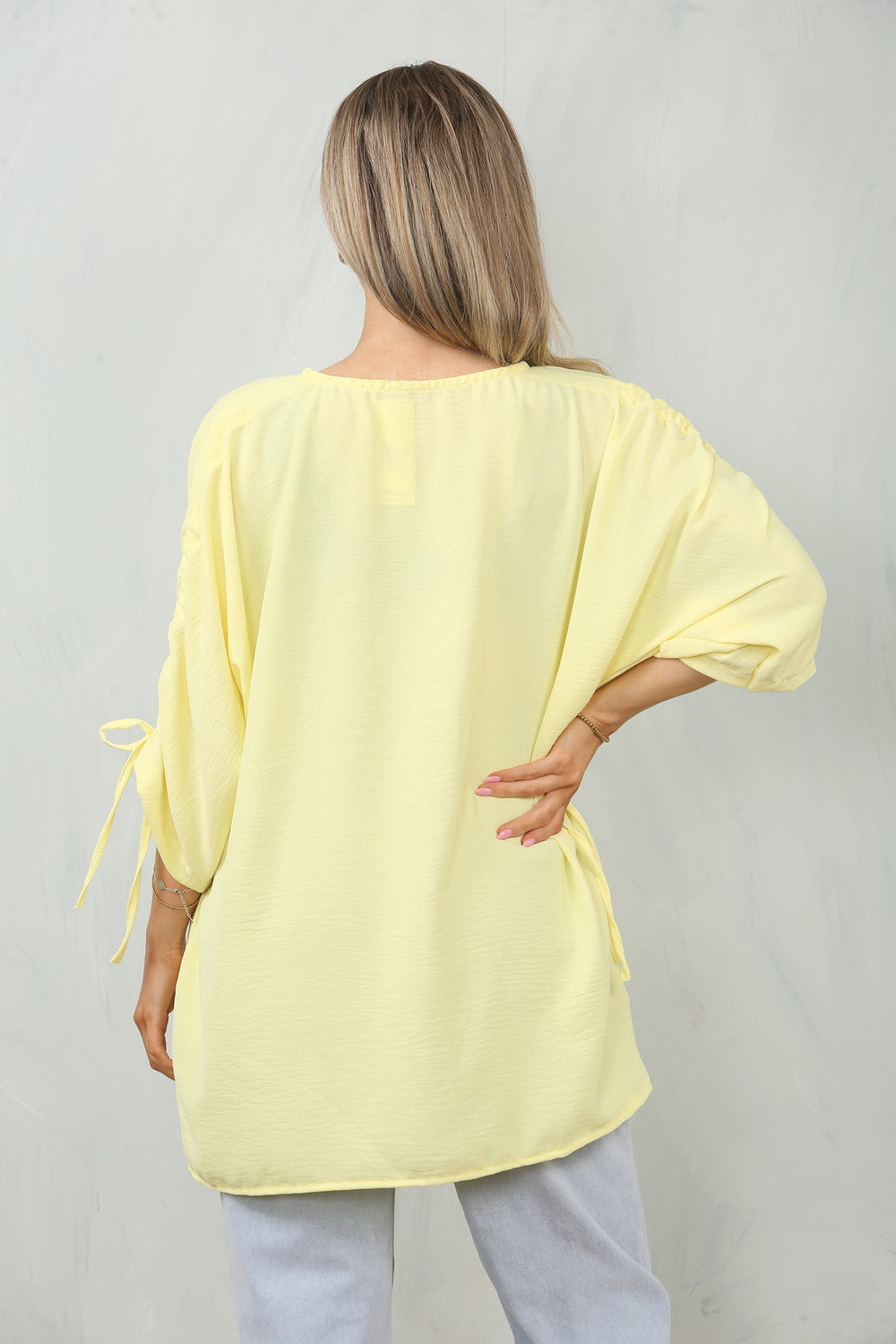 RUCHED SLEEVE BLOUSE (15104309297536)