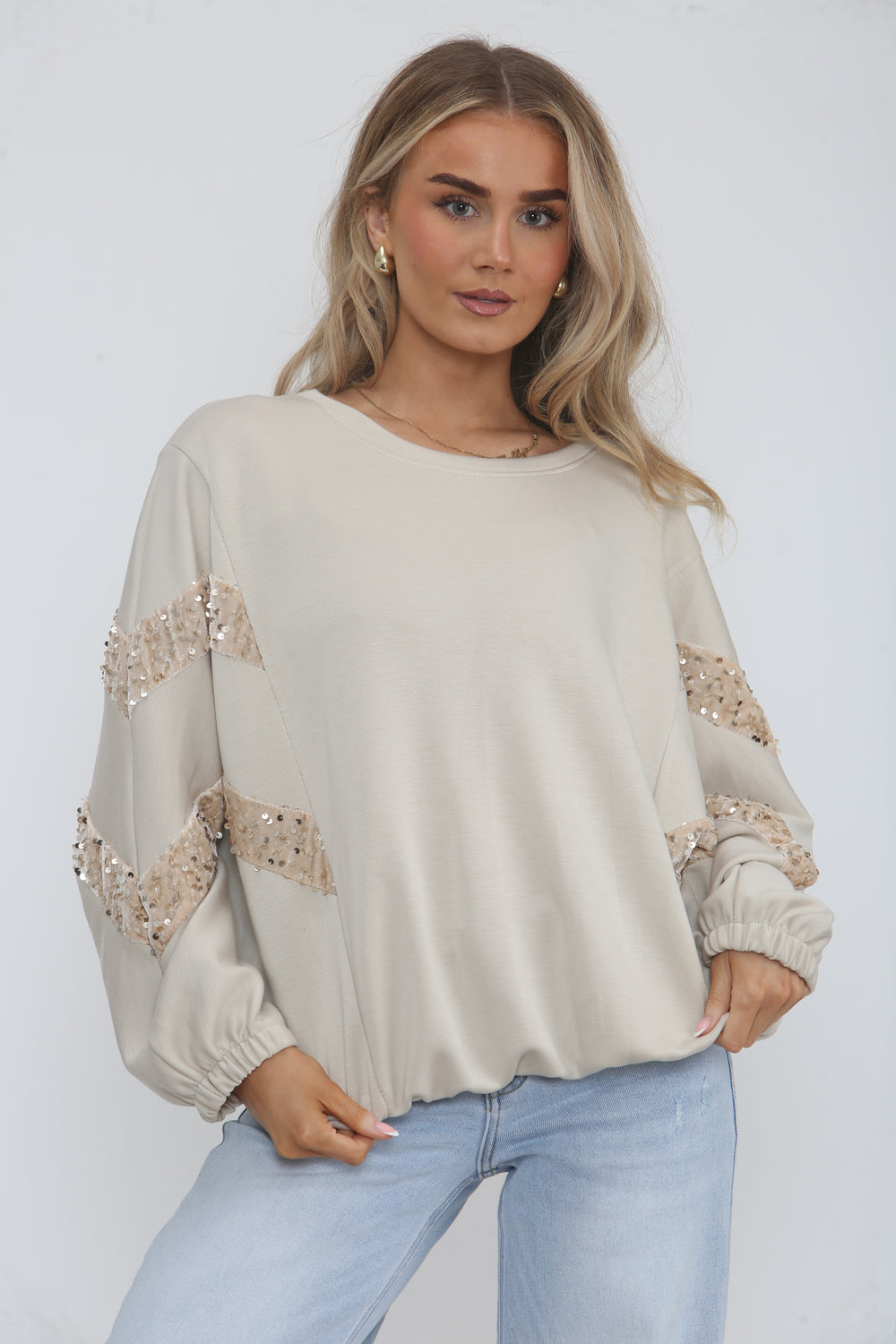 DETAIL SEQUIN SLEEVE SWEAT SHIRT