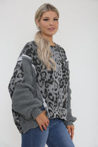 LEOPARD KNITTED SLEEVE SWEAT