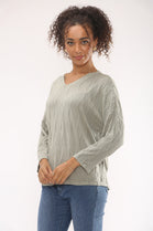 CABLE PATTERN V-NECK JUMPER (15329481490816)