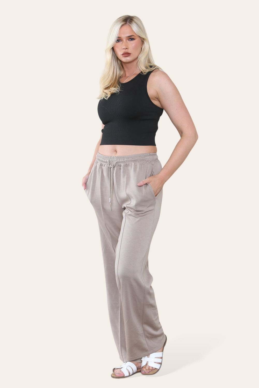 PLAIN JOGGERS (8649050226936) (8664209424632) (8675455959288) (14861894058368) (14957784760704) (15084005065088) (15098309443968) (15113802908032) (15132795863424) (15144188215680)