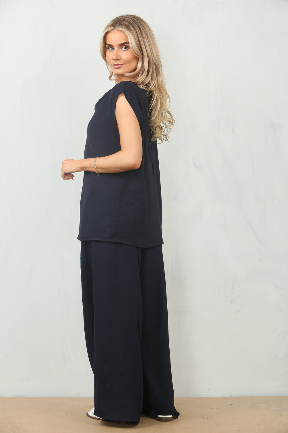 CUT OUT DETAIL LOUNGEWEAR (15109165384064)