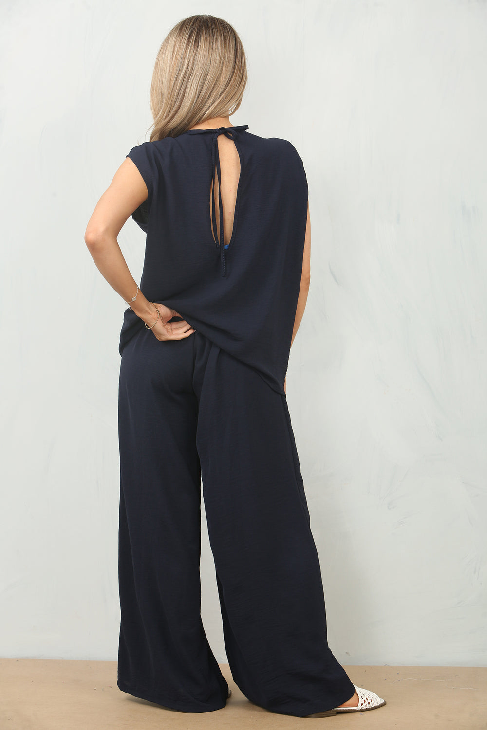 CUT OUT DETAIL LOUNGEWEAR (15109165384064)