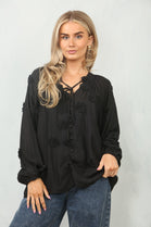 3D FLOWER DETAIL SHIRT (15114781163904)