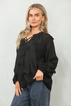 3D FLOWER DETAIL SHIRT (15114781163904)